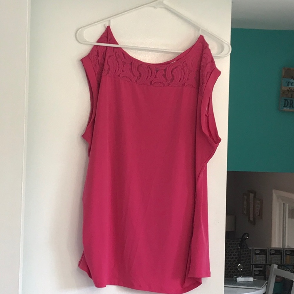 XL NYCO hot pink shirt